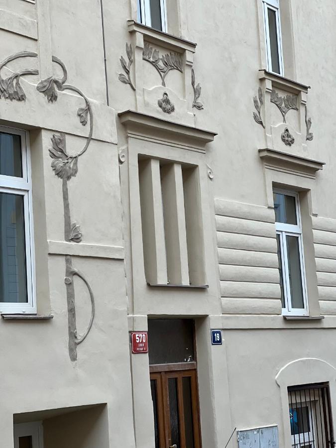 Maria Apartment Liben Praha Eksteriør bilde