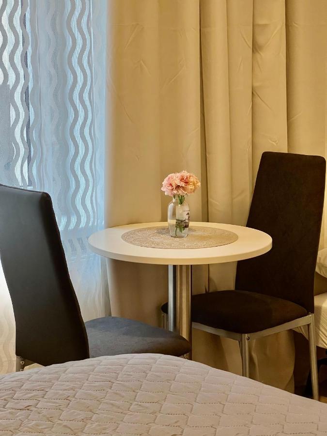 Maria Apartment Liben Praha Eksteriør bilde